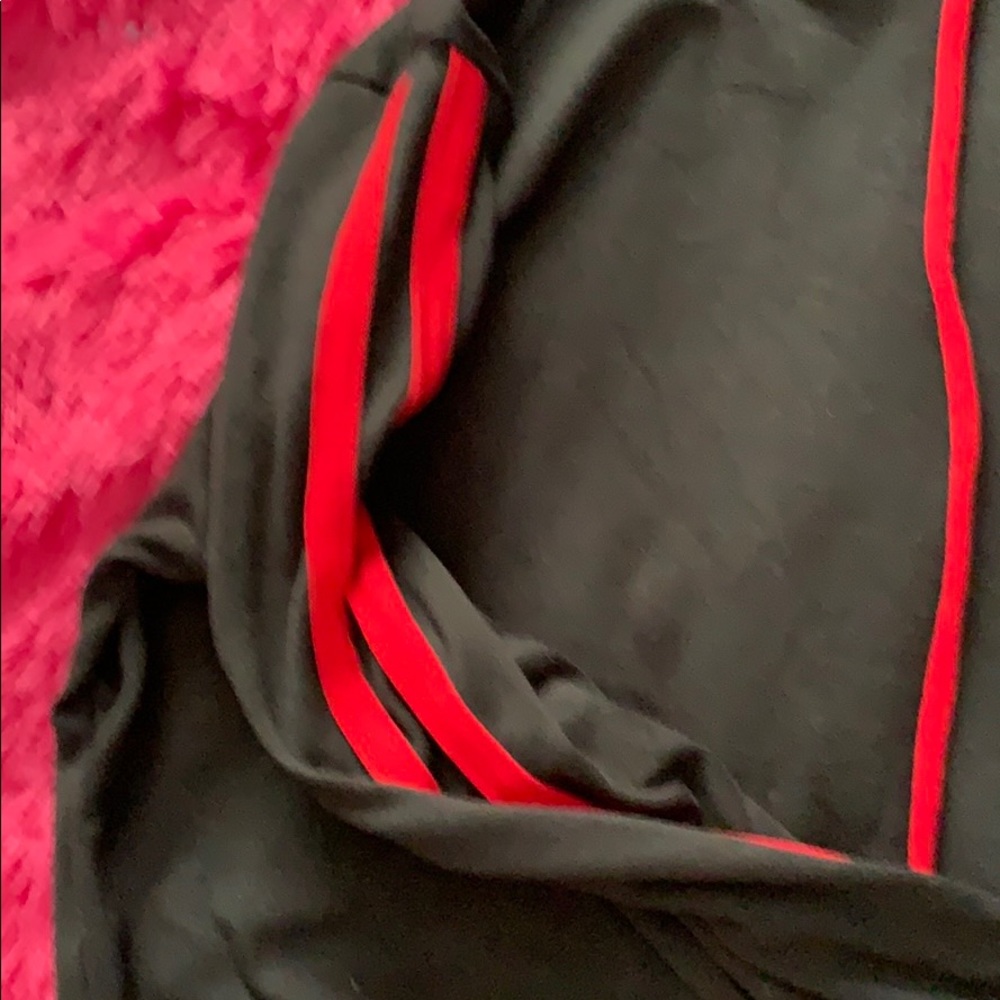 Crop top - Picture 7 of 8